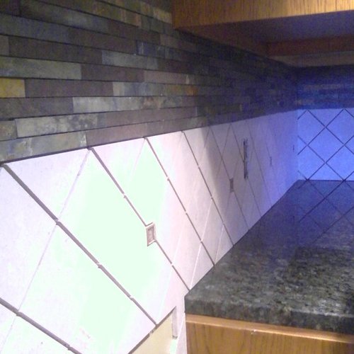 Tile backsplash in a kitchen